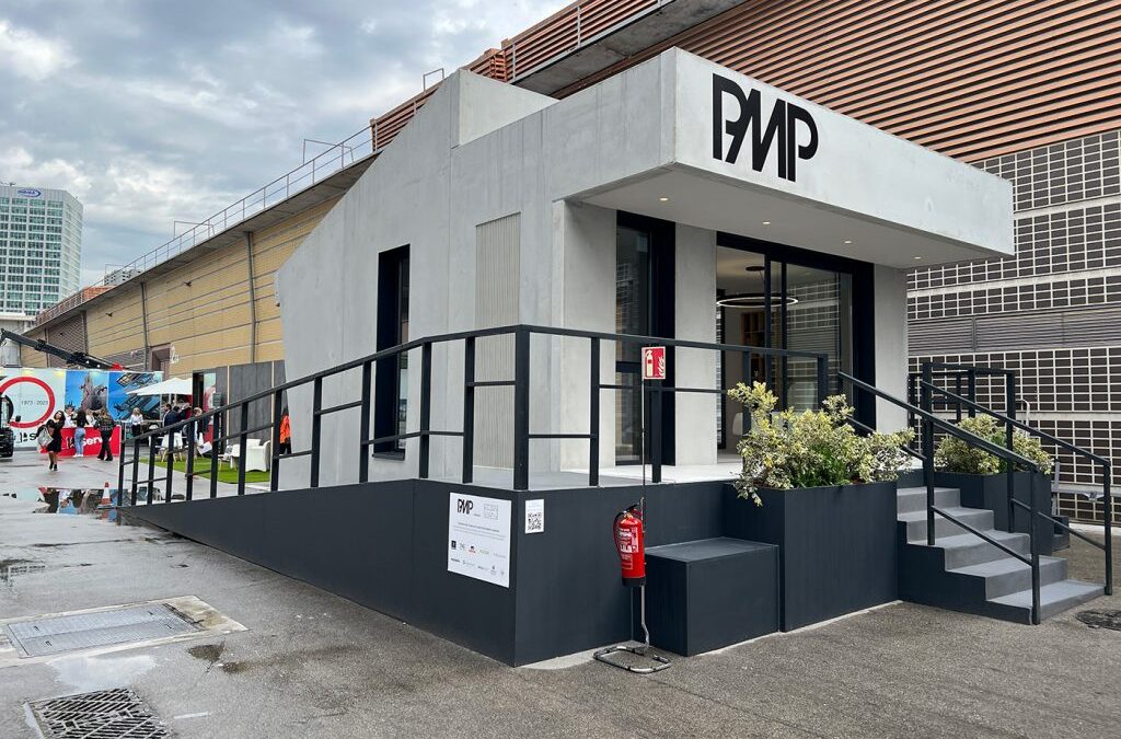 pmp exterior